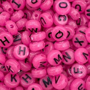 Letterkralen acryl roze 10mm, set ca 400 stuks